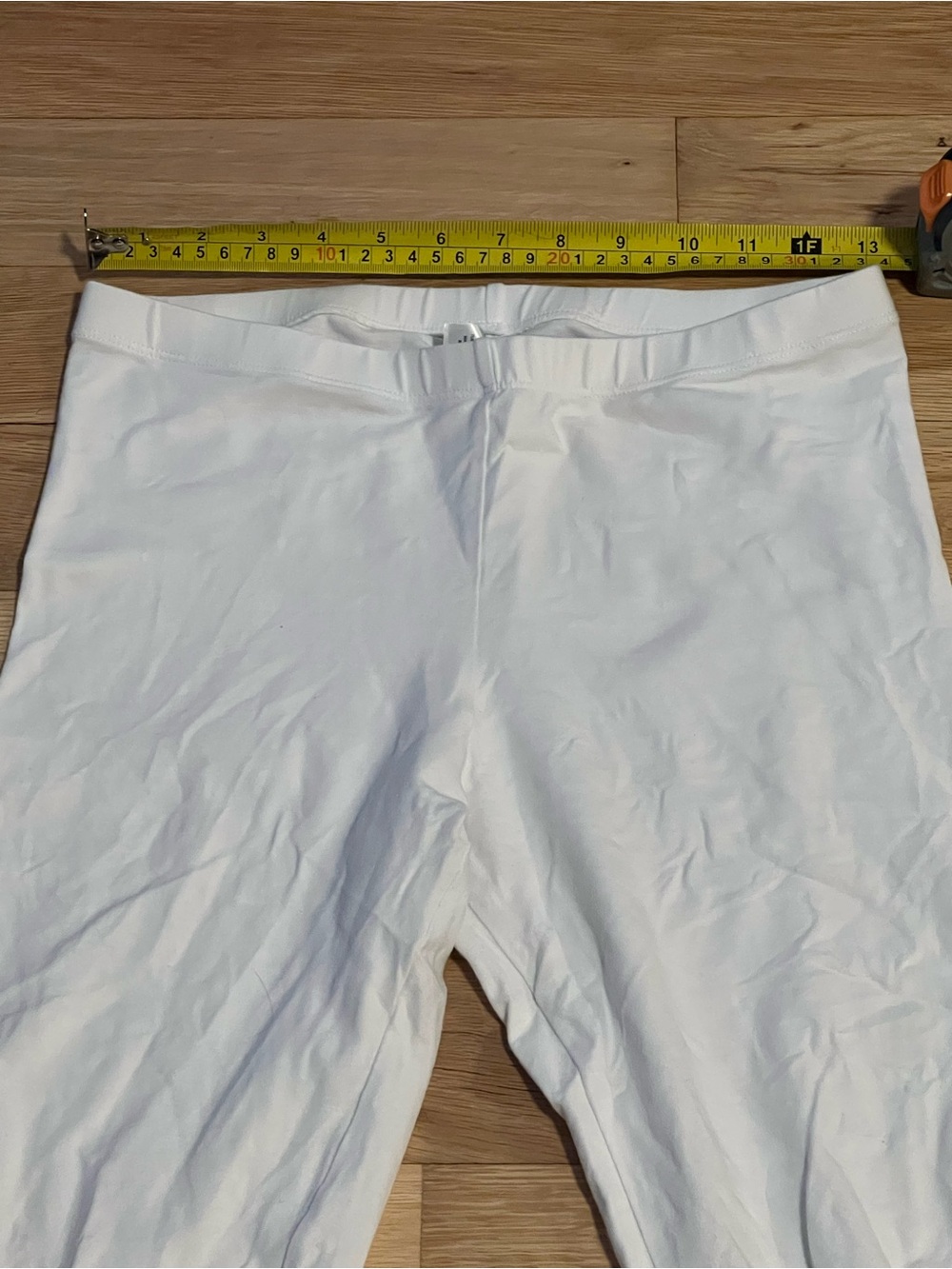 Stretch & Comfort White Leggings - SC Logo